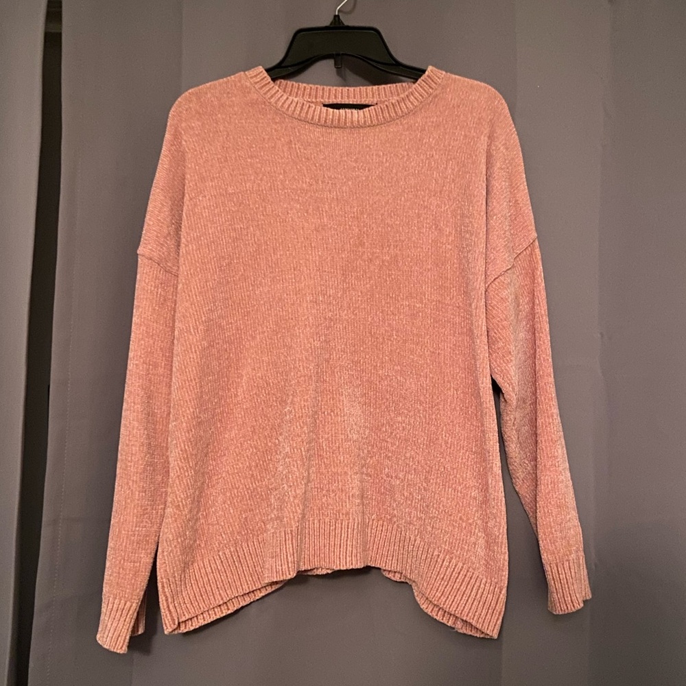 Super soft pink sweater